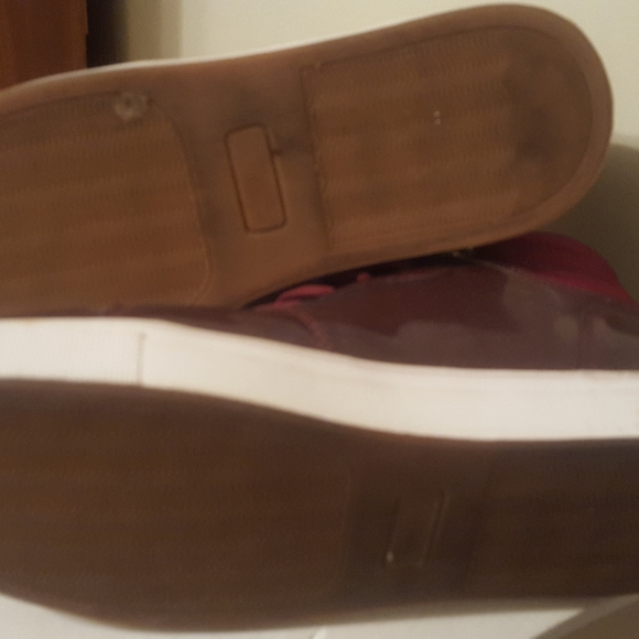 Maroon Studded hi top Sneakers. Sz.40 - Picture 7 of 7